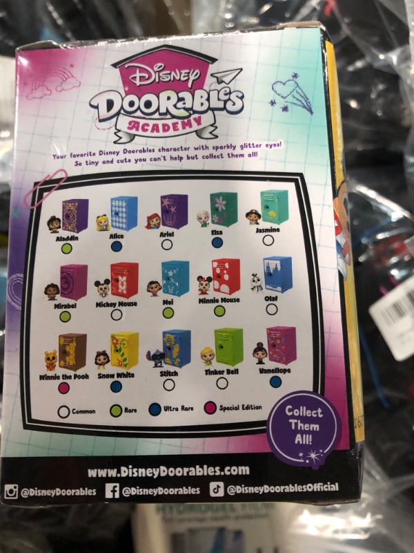 Photo 3 of 1 PK Disney Doorables NEW Academy Surprise Locker