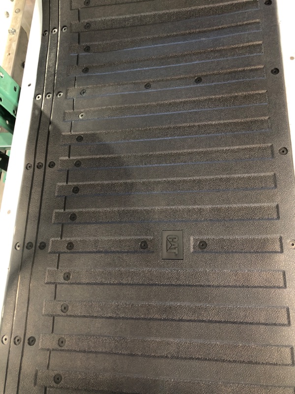 Photo 4 of Caterpillar Ultra Tough Heavy Duty Truck Tailgate Mat