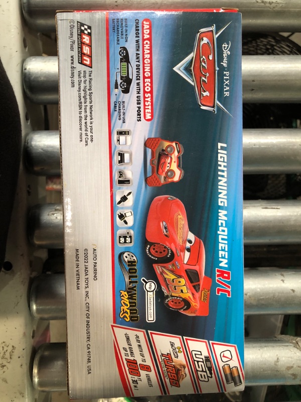 Photo 3 of Jada Toys Pixar Cars 1:24 Lightning McQueen RC Remote Control Car 2.4 GHz Red Toys for Kids