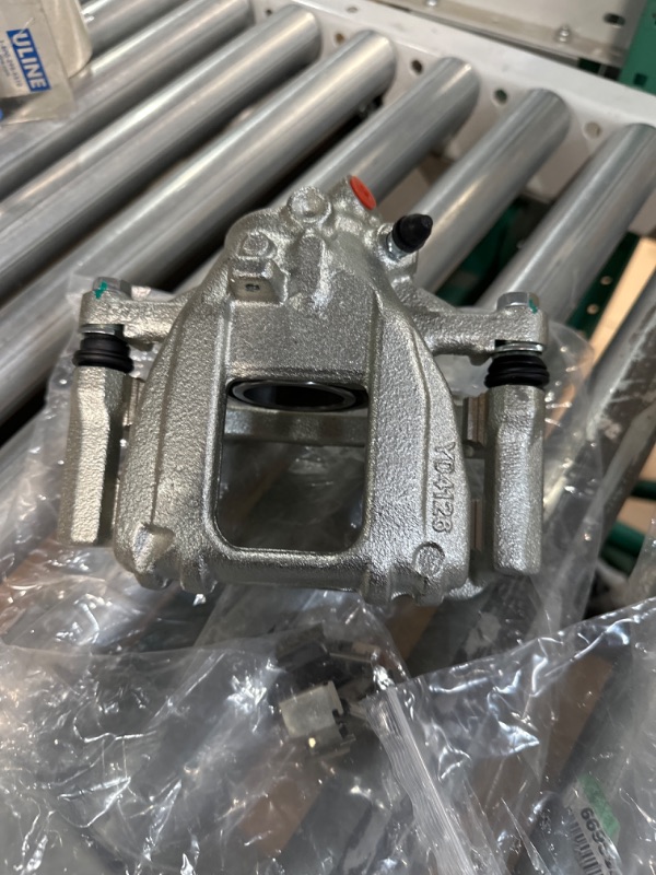 Photo 1 of A-Premium Disc Brake Caliper Assembly with Bracket Compatible with Select Dodge, Freightliner and Mercedes-Benz Models - Sprinter 2500/Sprinter 2007-2018 - Rear Driver and Passenger Side, 2-PC Set