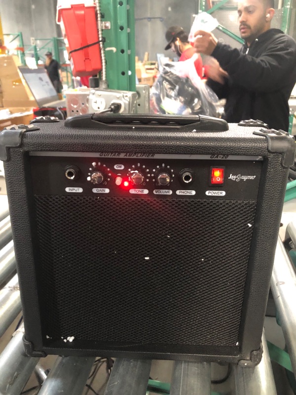 Photo 2 of (USED) Leo Jaymz 20W Electric Guitar Amplifier - Clean and Distortion Channel - 3 Band Equalization 