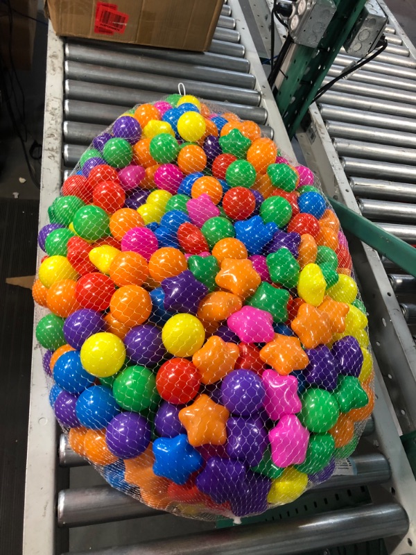 Photo 2 of Amazon Basics BPA Free Crush-Proof Plastic Ball Pit Balls with Storage Bag *Stock Photo For Reference*