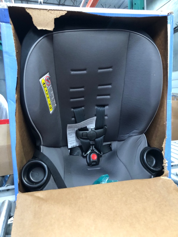 Photo 2 of Cosco Onlook 2-in-1 Convertible Car Seat, Rear-Facing 5-40 pounds and Forward-Facing 22-40 pounds