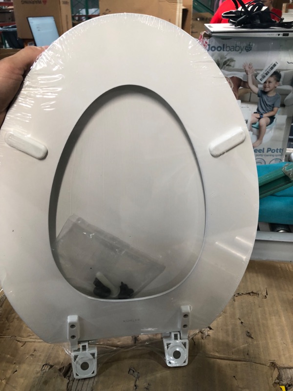 Photo 3 of * used *
Kohler K-4774-0 Brevia Elongated White Toilet Seatwith Quick-Release Hinges And Quick-Attach Hardware For Easy Clean White Elongated Seatwith