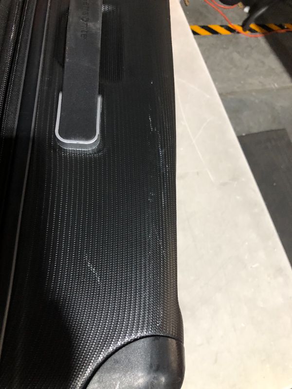 Photo 9 of ***SCRATCHES - SEE PICTURES***
Samsonite Winfield 3 DLX Hardside Expandable Luggage with Spinners, Black, 2-Piece Set (20/25 Inches)