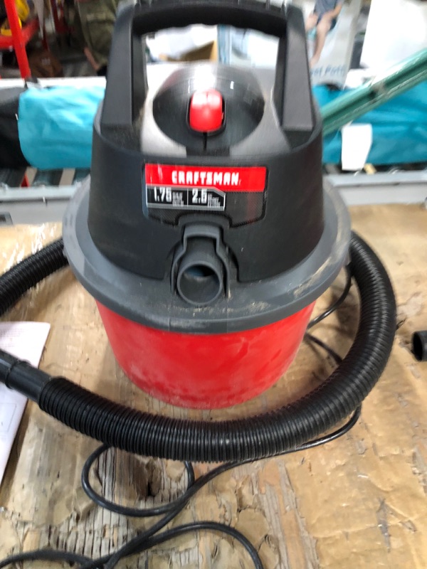 Photo 2 of (DIRTY) CRAFTSMAN CMXEVBE17250 2.5 Gallon 1.75 Peak HP Wet/Dry Vac, Portable Shop Vacuum with Attachments