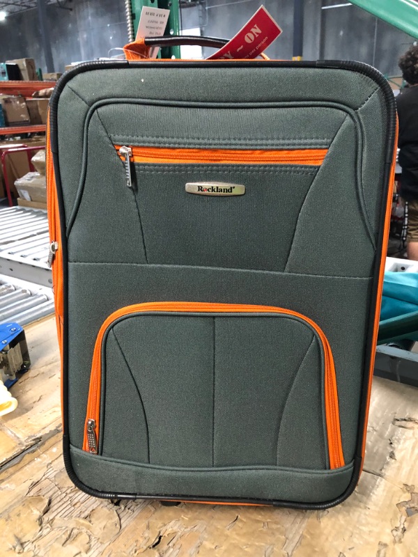 Photo 3 of **USED** Rockland New Generation 2-Piece Lightweight Carry-On Softsided Luggage Set