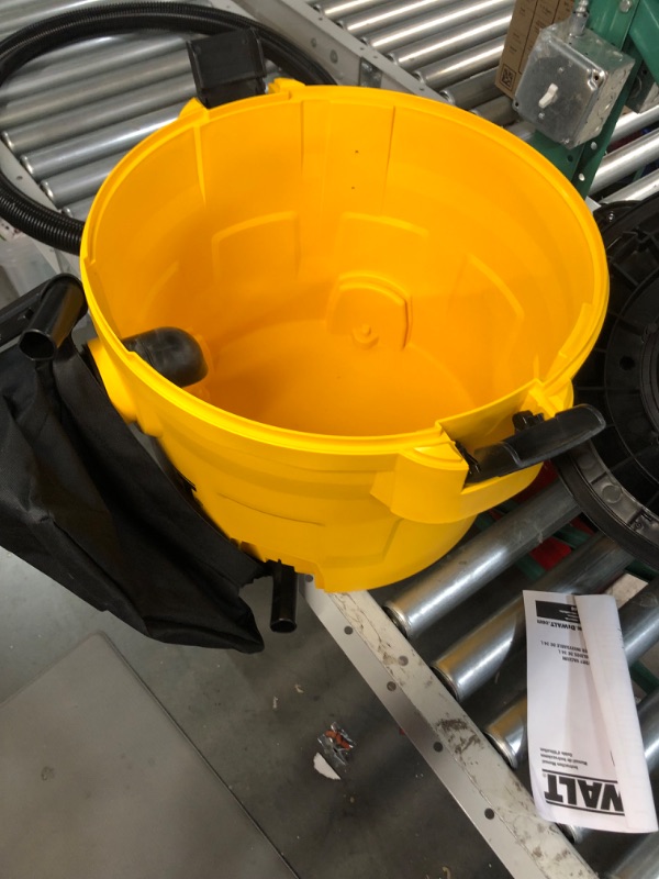 Photo 2 of ***MISSING WHEELS AND ACCESSORIES***
DEWALT 9 Gallon Wet/Dry VAC, Heavy-Duty Shop Vacuum with Attachments, 5 Peak HP