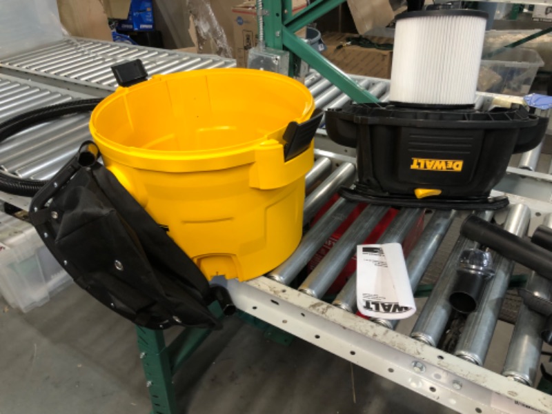 Photo 4 of ***MISSING WHEELS AND ACCESSORIES***
DEWALT 9 Gallon Wet/Dry VAC, Heavy-Duty Shop Vacuum with Attachments, 5 Peak HP