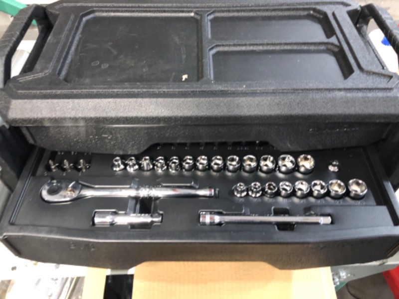 Photo 4 of Mechanics Tool Set (270-Piece)