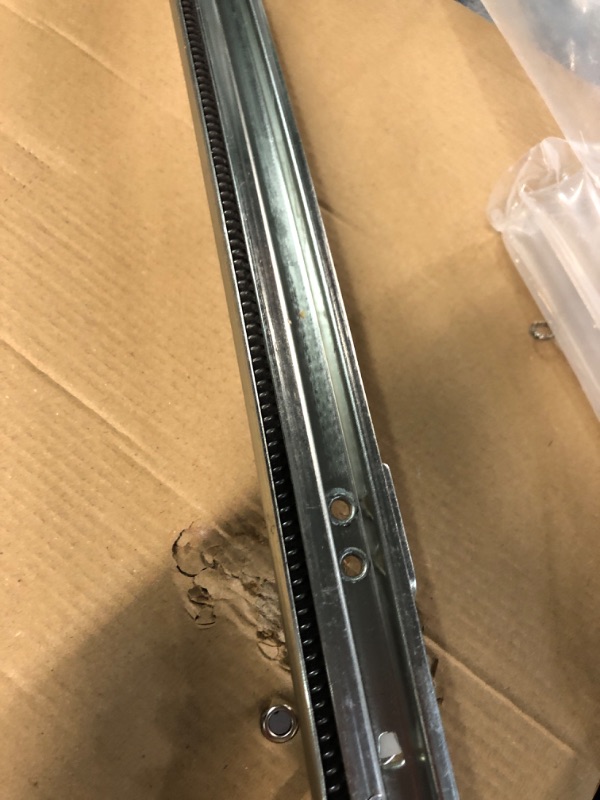 Photo 1 of Front Right Passenger Side Power Window Regulator with Motor for Jeep Liberty 2006-2007 Front Passenger Side USED ITEM 