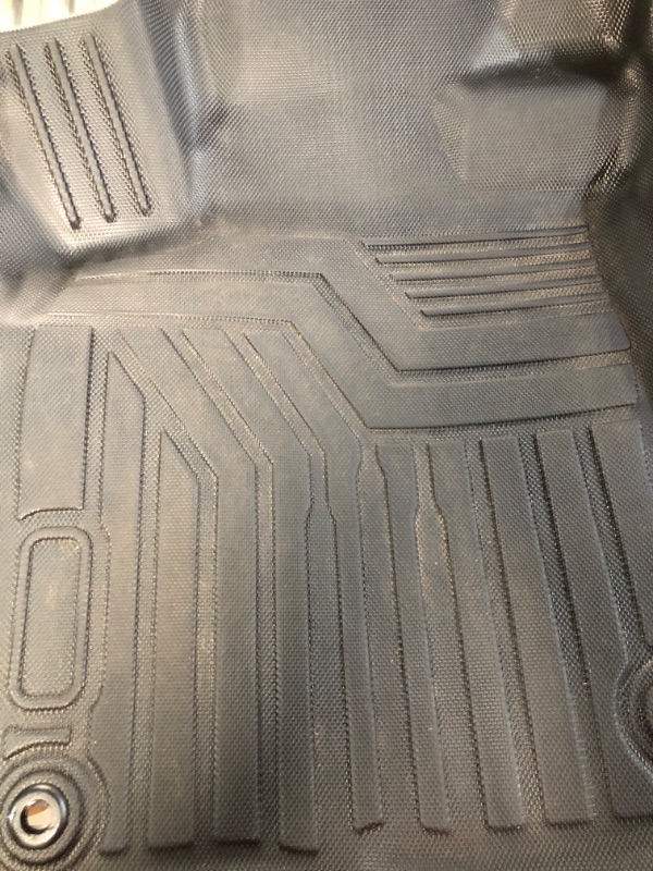 Photo 2 of KUST Custom Fit Floor Mats for 2019-2023 Nissan LITTLE WARPED