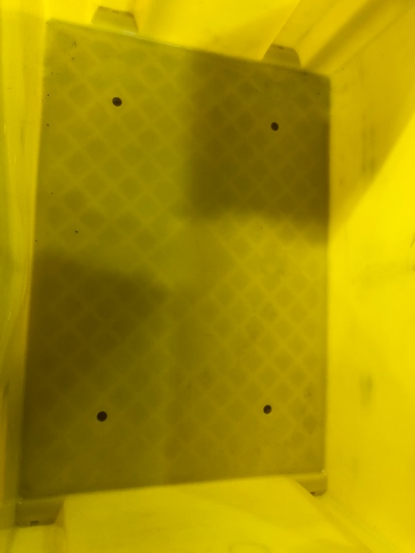 Photo 2 of (USED) Large Yellow Tote with holes on bottom 
