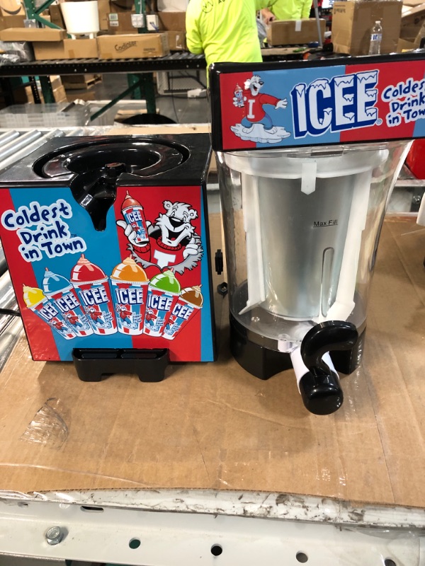 Photo 2 of (USED) iscream Genuine ICEE Brand Counter-Top Sized ICEE Slushie Maker -