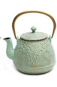 Photo 1 of  Toptier Leaf Teapot, Cast Iron Teapot 32 oz, Light Green