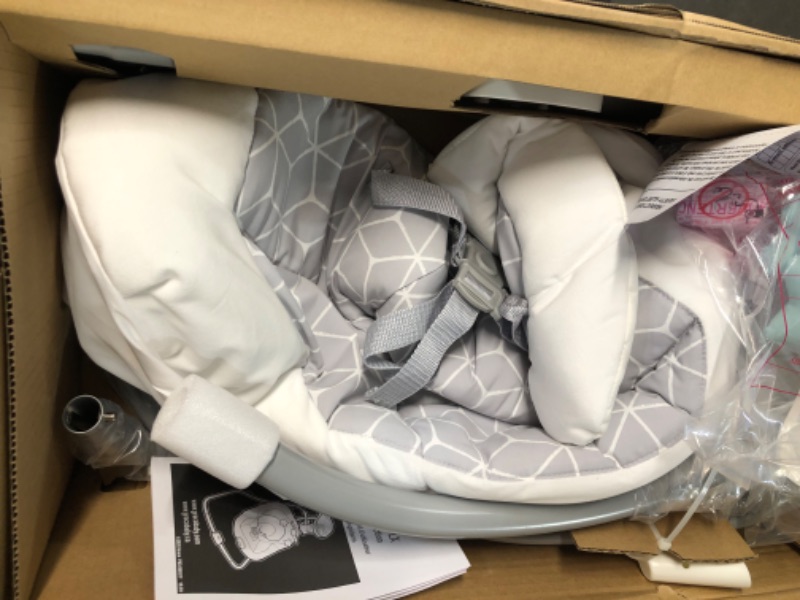 Photo 1 of Graco® Simple Sway™ LX Swing with Multi-Direction Seat, Kendall Simple Sway LX W/Multi-Direction Kendall