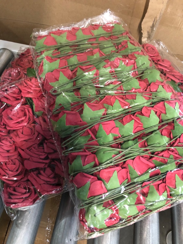 Photo 3 of 150 Pieces Artificial Red Roses Bulk
