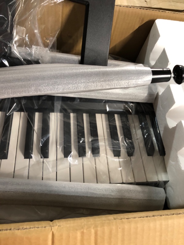 Photo 1 of *NEW**Starfavor Digital Piano 88 Key Weighted Keyboard Piano, SP-20 3-Pedal, Matte Black