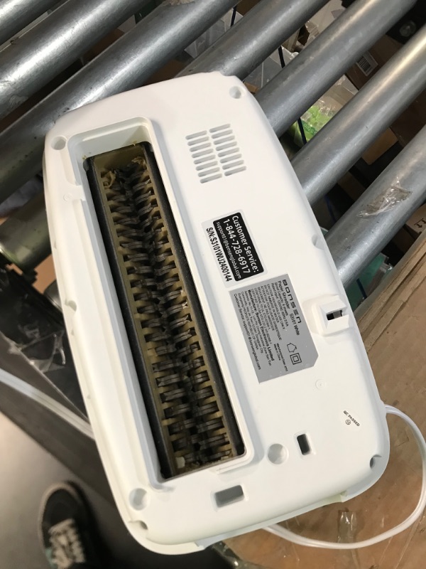 Photo 1 of ***USED*** Bonsen Paper Shredder S3101 White