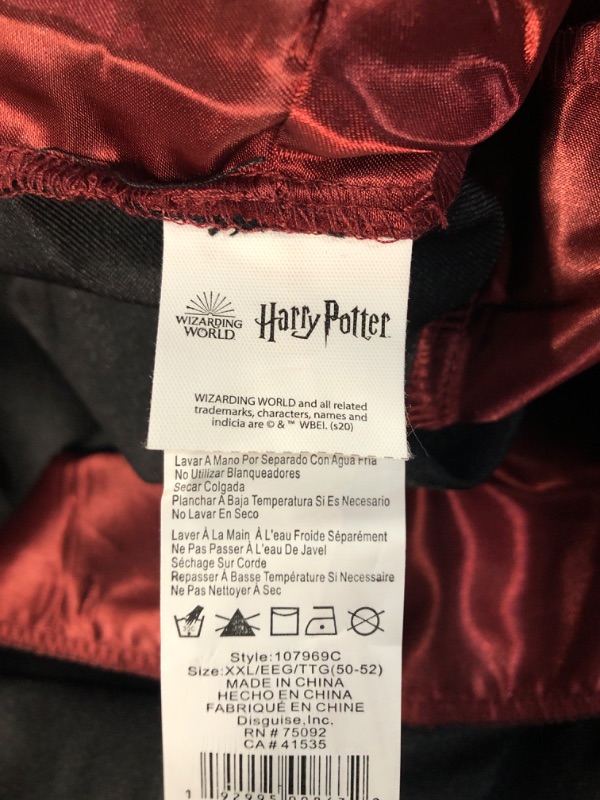 Photo 3 of *USED* Harry Potter Robe, Deluxe Wizarding World Hogwarts House Themed Robes  Adult XXL (50-52) Gryffindor