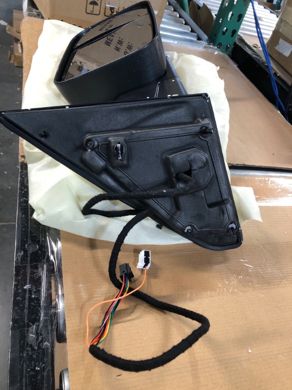 Photo 3 of *GENTLY USED* Towing Mirrors for 2019-2022 Ram 1500 - Dodge Tow Mirror with Power Glass Heated Turn Signal Light Puddle Lamp Temp Sensor Flip up Pair Set