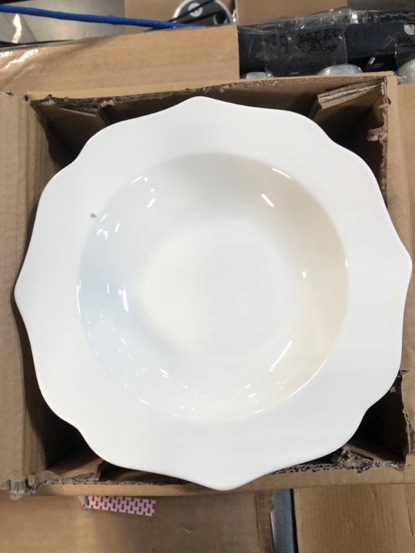 Photo 3 of [Brand New] MALACASA Plates and Bowls Sets, 16 Piece Bone China Dinnerware Sets for 4, Round White Dish Set