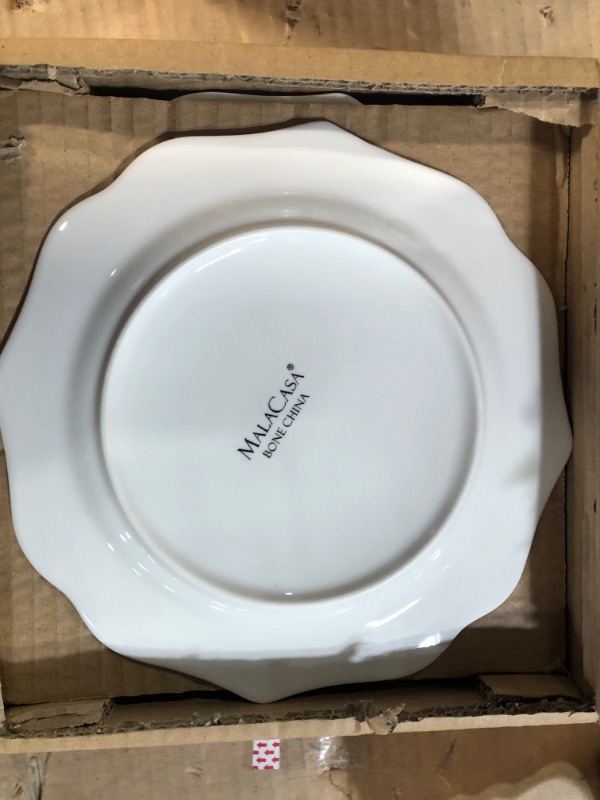 Photo 9 of [Brand New] MALACASA Plates and Bowls Sets, 16 Piece Bone China Dinnerware Sets for 4, Round White Dish Set