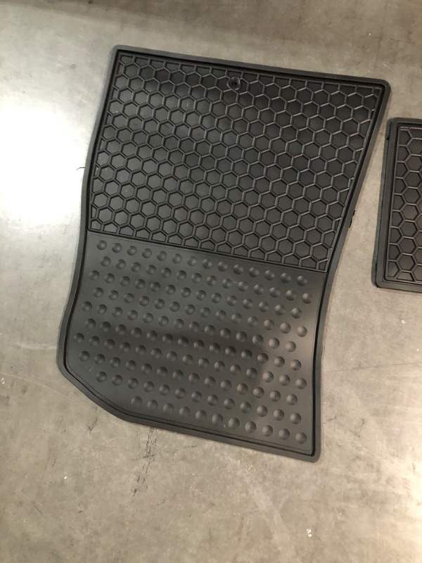 Photo 1 of Megiteller Car Floor Mats Custom Odorless Washable Heavy Duty Rubber BLACK