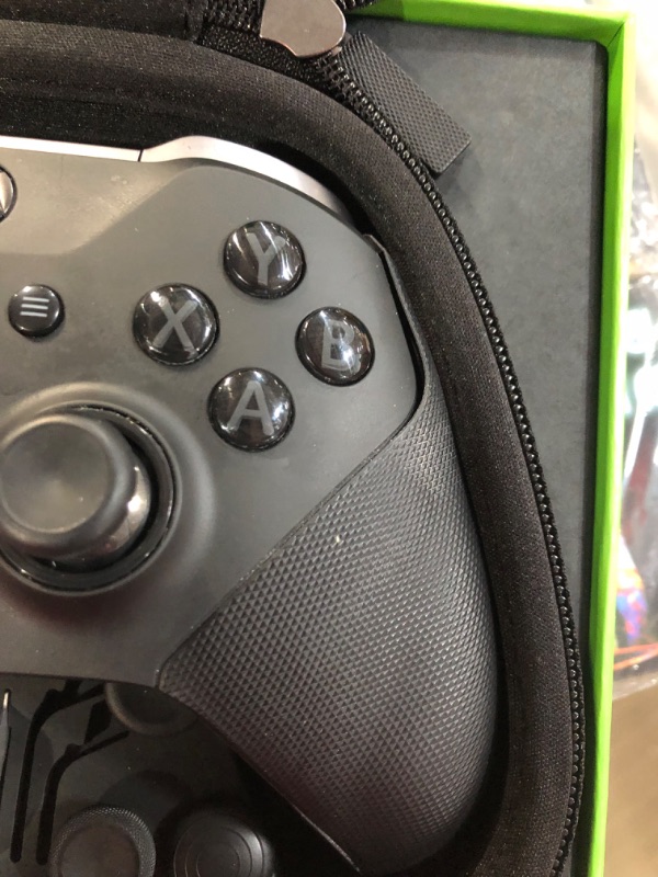 Photo 8 of Xbox One Wireless Controller - Elite Series 2 Black