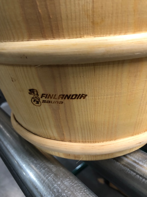 Photo 4 of **USED**Sauna Wooden Bucket and Ladle Kit, Sauna Accessories with Liner for Sauna & SPA Made of Premium Finland Pinewood