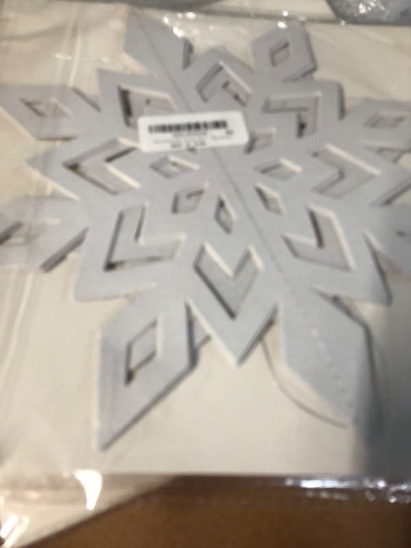 Photo 1 of 3D White Snowflake Garland Winter Wonderland Hanging Snowflake Decorations 