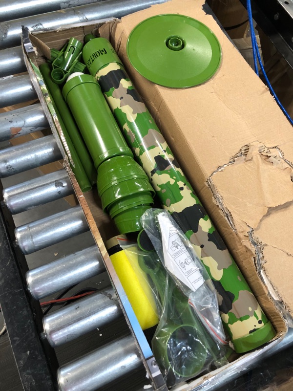 Photo 3 of *Missing Pieces* KoudHug Military Toy Mortar, Self-propelled Launch Set, Launch Range of 16 Feet (Green)