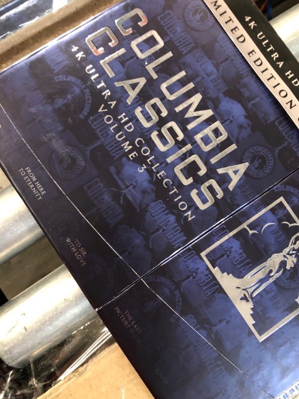 Photo 1 of *Missing 2 Movies* Columbia Classics 4K Ultra HD Collection Volume 3 [Blu-ray]