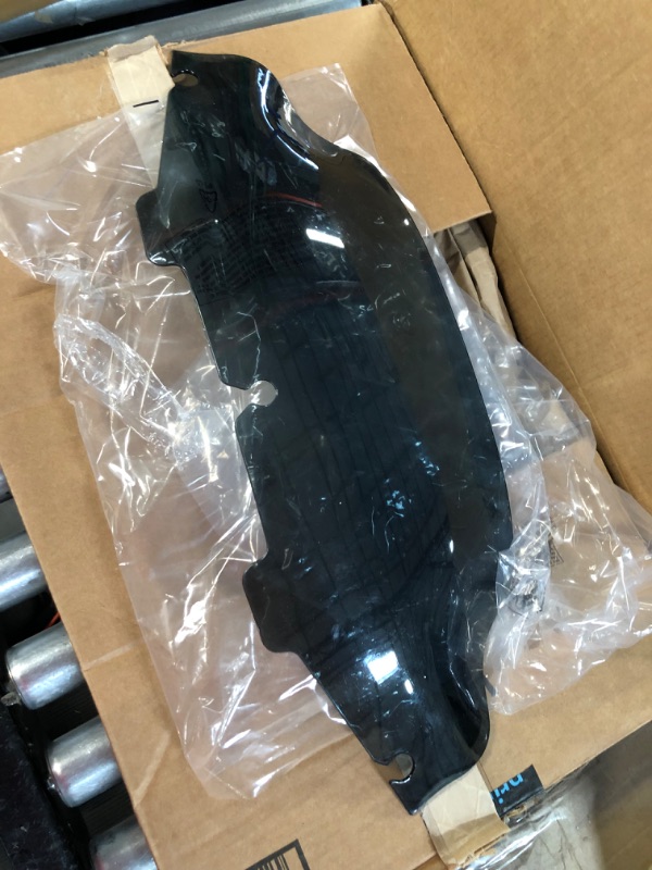 Photo 1 of *Used/Dirty* Smoke 7" Windshield Windscreen 