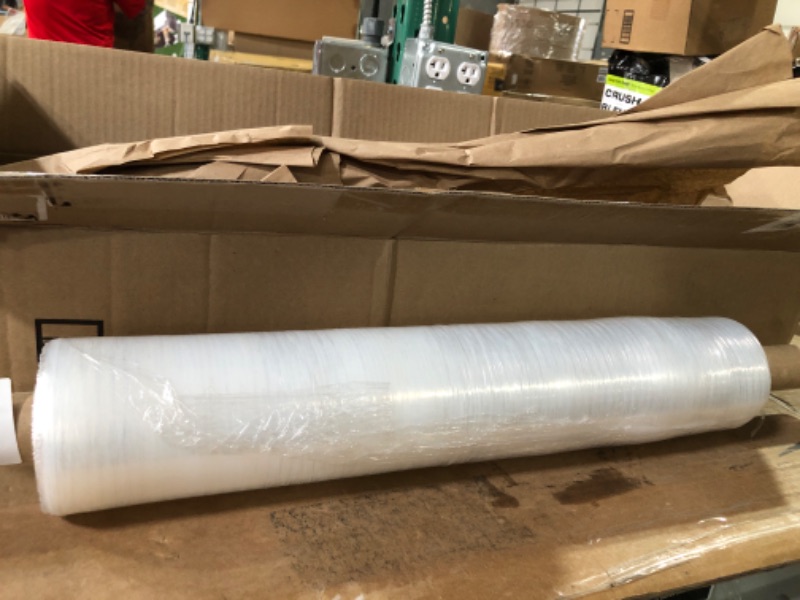 Photo 2 of uBoxes Large Cast Stretch Wrap 20" x 1000' 80G Roll With Handle