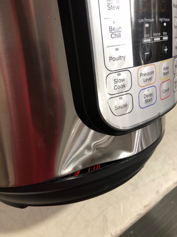 Photo 3 of * item damaged * item turns on * sold for parts * see all images *
Instant Pot Duo 7-in-1 Electric Pressure Cooker, Slow Cooker, Rice Cooker, Steamer, Sauté, Yogurt Maker