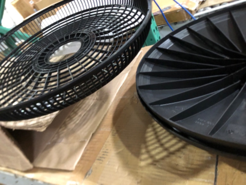 Photo 1 of  Pedestal Fan, 18 Inch, 