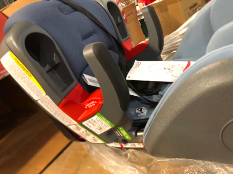 Photo 6 of Britax Grow with You ClickTight+ Harness-to-Booster, Blue Ombre SafeWash ClickTight Plus Blue Ombre