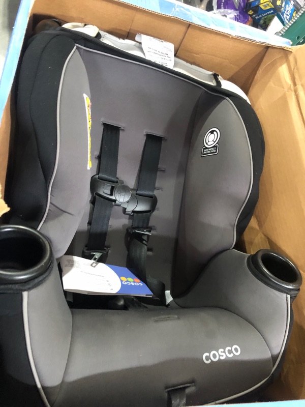 Photo 2 of Cosco Onlook 2-in-1 Convertible Car Seat, Rear-Facing 5-40 pounds and Forward-Facing 22-40 pounds