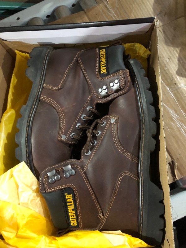 Photo 3 of Cat Footwear Men's Second Shift Steel Toe Work Boot 9.5 