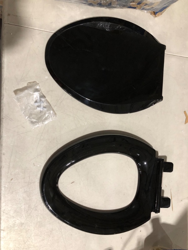 Photo 5 of ***SCUFFS AND SCRAPES - SEE PHOTOS***
Kohler 4636-RL-7 Cachet READYLATCH Quiet Close Elongated Toilet SEAT, Black