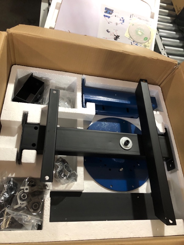 Photo 1 of VEVOR Screen Printing Machine 4 Color 1 Station Screen Printing Press 21.7X 17.7 Inch Silk Screen Printing for T-Shirt DIY Printing Removable Pallet