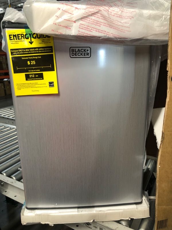 Photo 2 of (USED) BLACK+DECKER 2.5 cu. ft. Mini Fridge in Silver