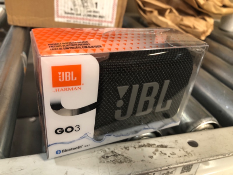 Photo 1 of JBL Go 3: Portable bluetooth speaker