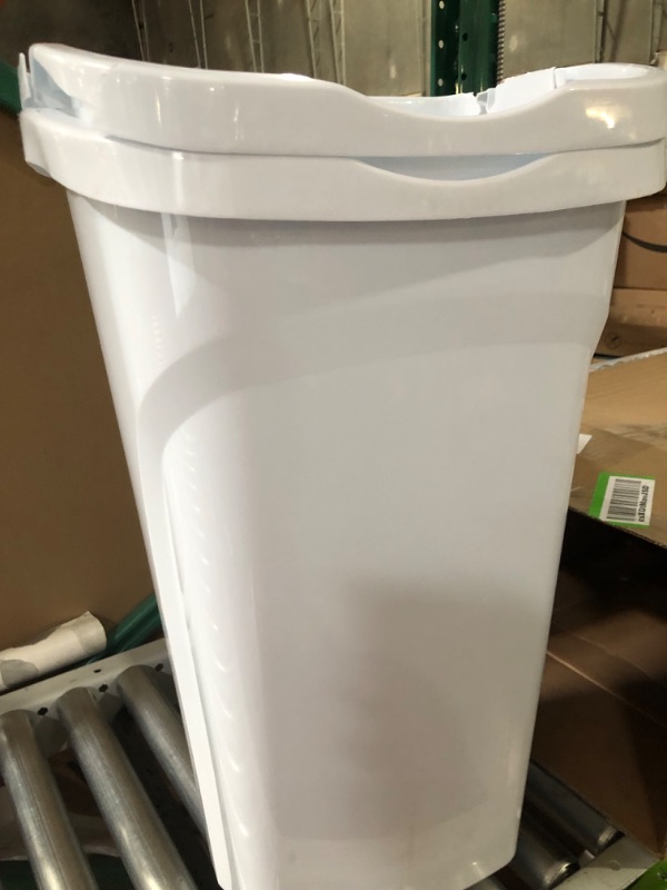 Photo 2 of **ONE TRASH CAN IS BROKEN*** United Solutions 10 Gal/40 Qt Space-Efficient Kitchen Trash Can