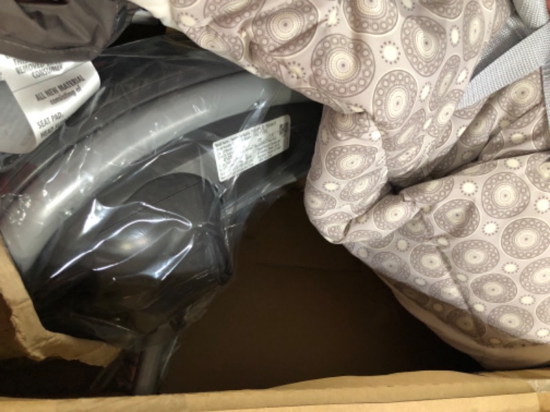 Photo 1 of Graco Simple Sway Abbington Baby Swing