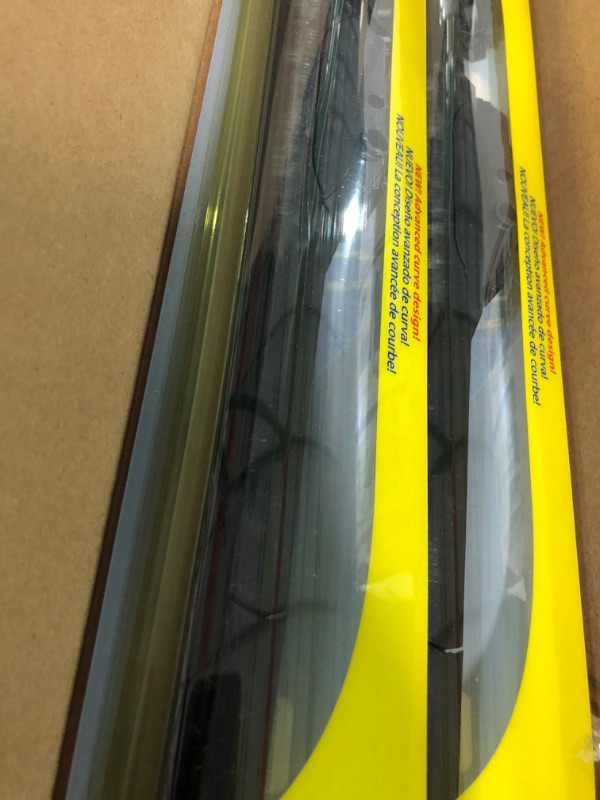 Photo 2 of Goodyear Assurance WeatherReady Wiper Blade, 20 Inch 2 pack 