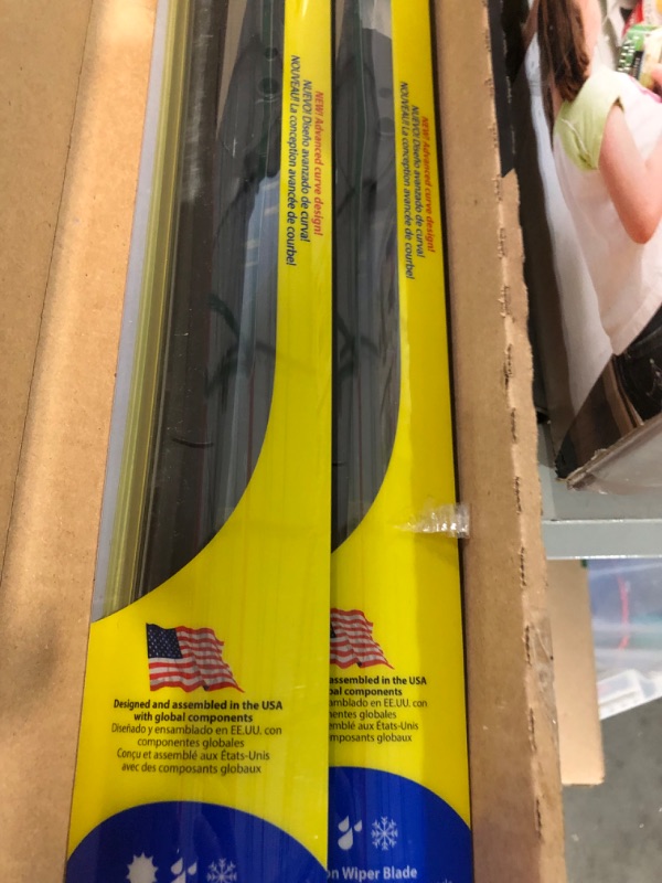 Photo 4 of Goodyear Assurance WeatherReady Wiper Blade, 20 Inch 2 pack 