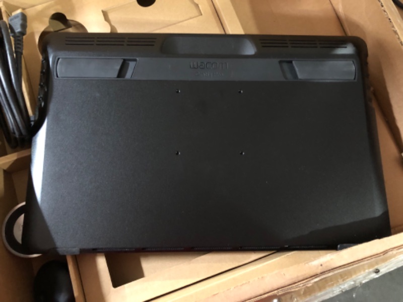 Photo 4 of **USED, DAMAGED**
Wacom Cintiq 16 Drawing Tablet with Full HD 15.4-Inch Display Screen, 8192 Pressure Sensitive Pro Pen 2