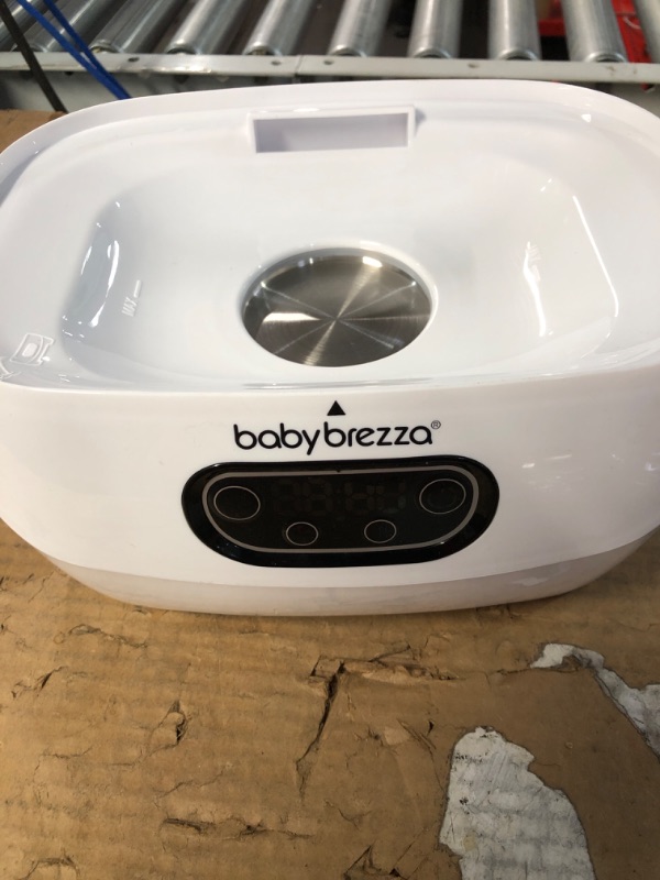 Photo 2 of item missing top part see pictures***
Baby Brezza Baby Bottle Sterilizer and Dryer Machine – Electric Steam Sterilization - 